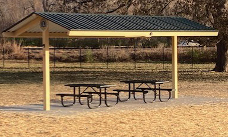 Dog Park shelter and picnic table